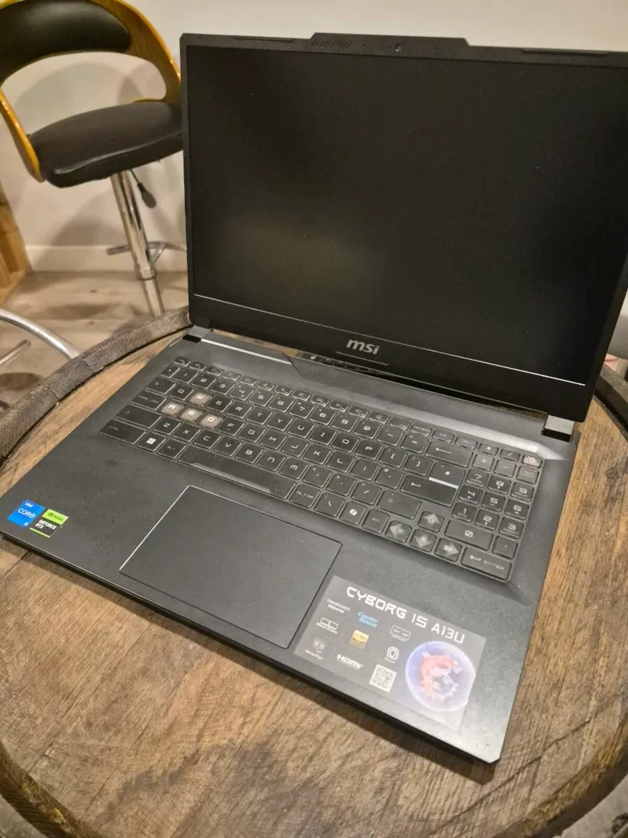 MSI cyborg 15 A13U RTX 3050 15.6" 144hz display - Image 1