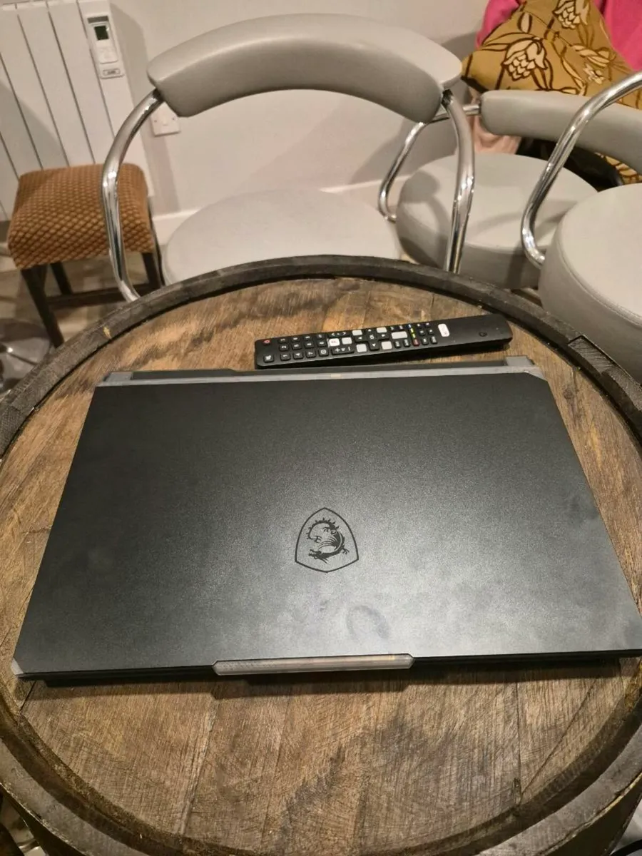 MSI cyborg 15 A13U RTX 3050 15.6" 144hz display - Image 2