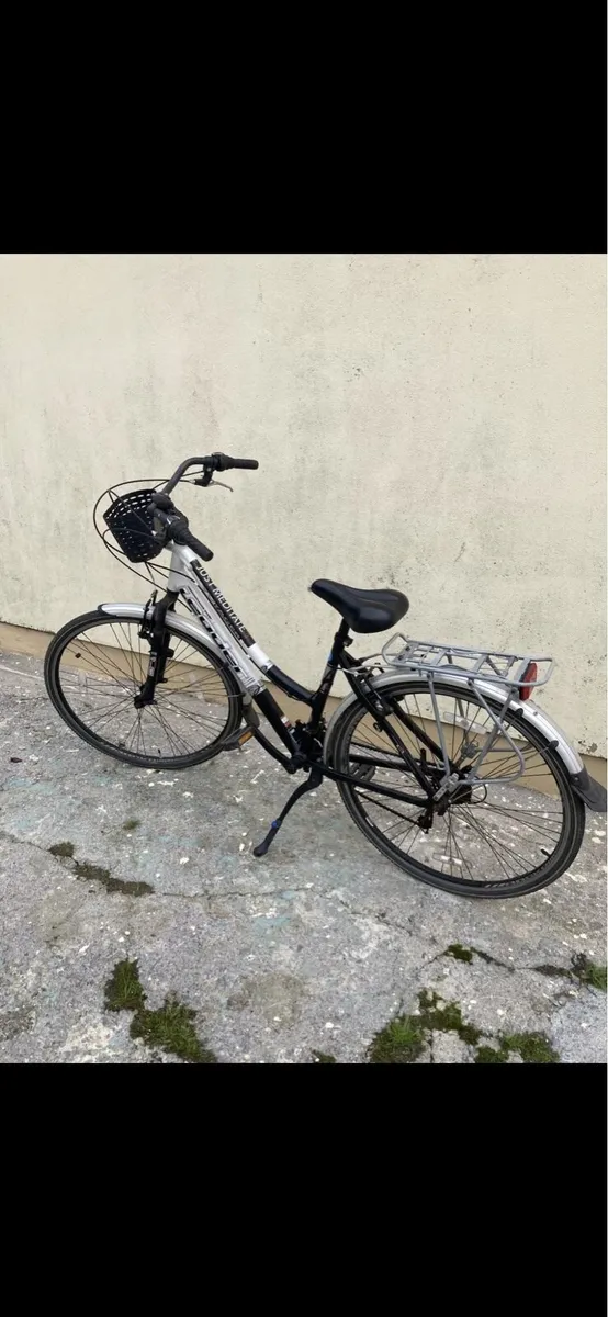 Womens bike - Image 2