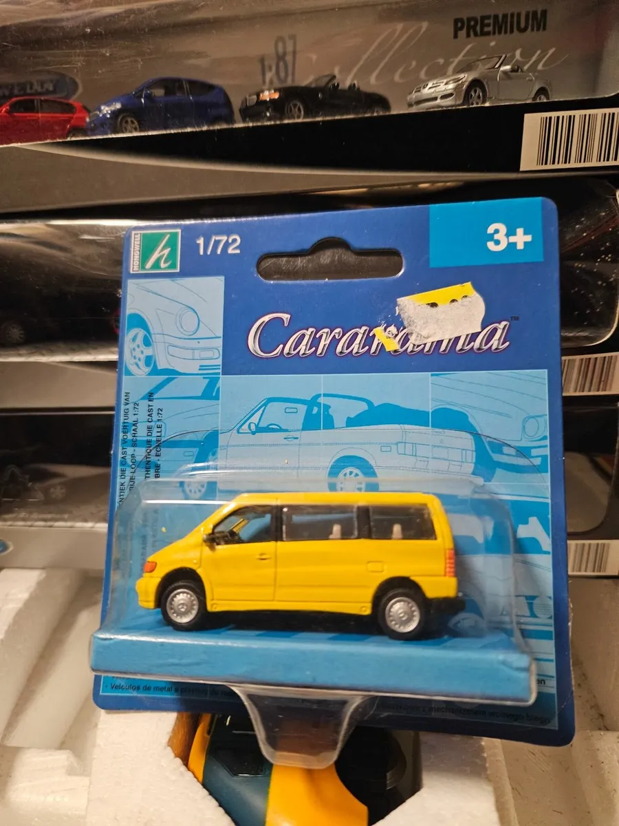 Corgi Caramara VW Minibus