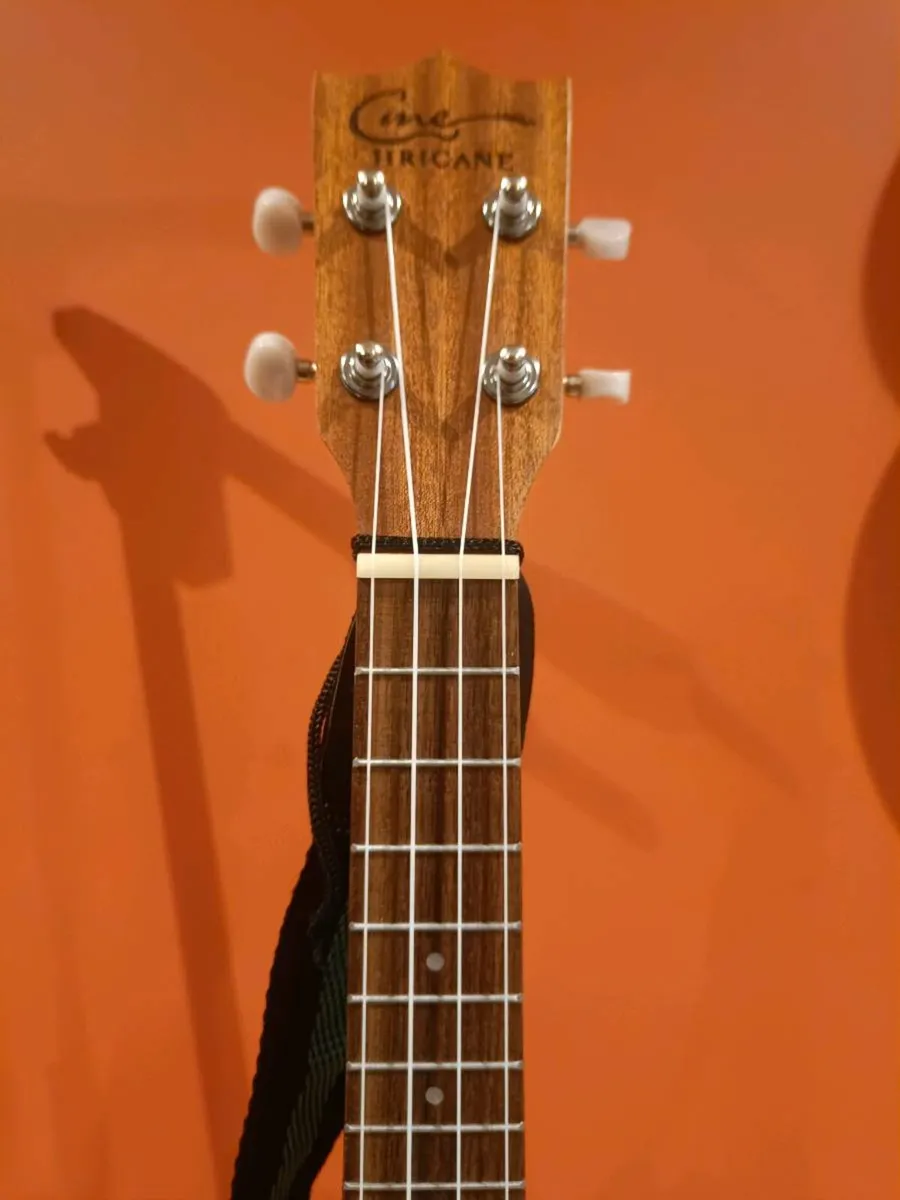 Ukulele 23" + Beginners  + Accessories Included!!! - Image 4