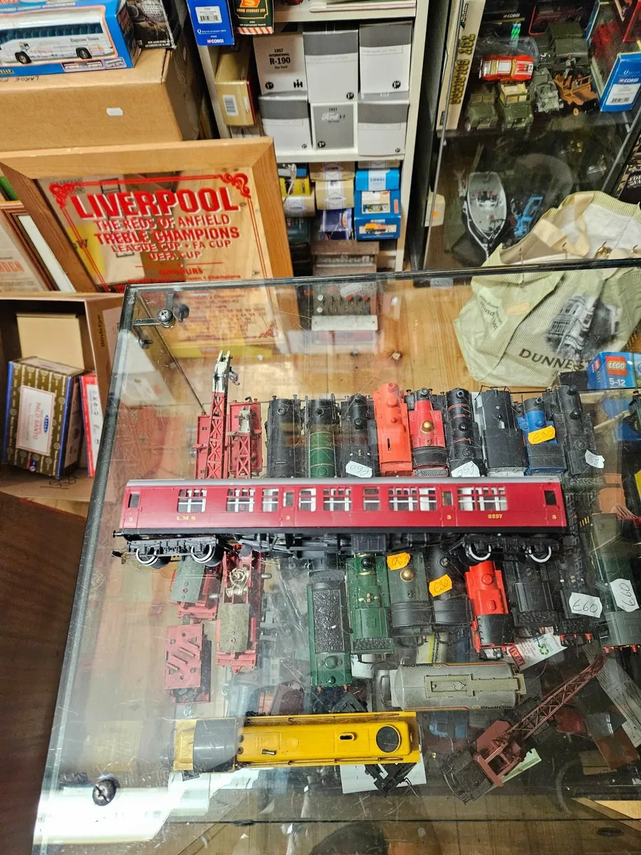 Hornby OO Gauge Carraige