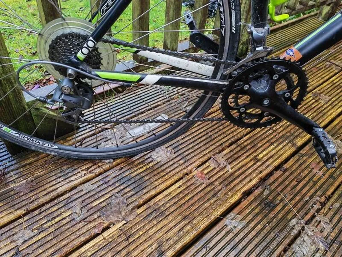 Lightweight Felt Z Series Road Bike Medium Excellent Condition plus Stand - Image 2