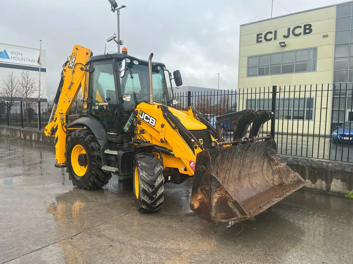 JCB 3CX Servo Control - Image 1