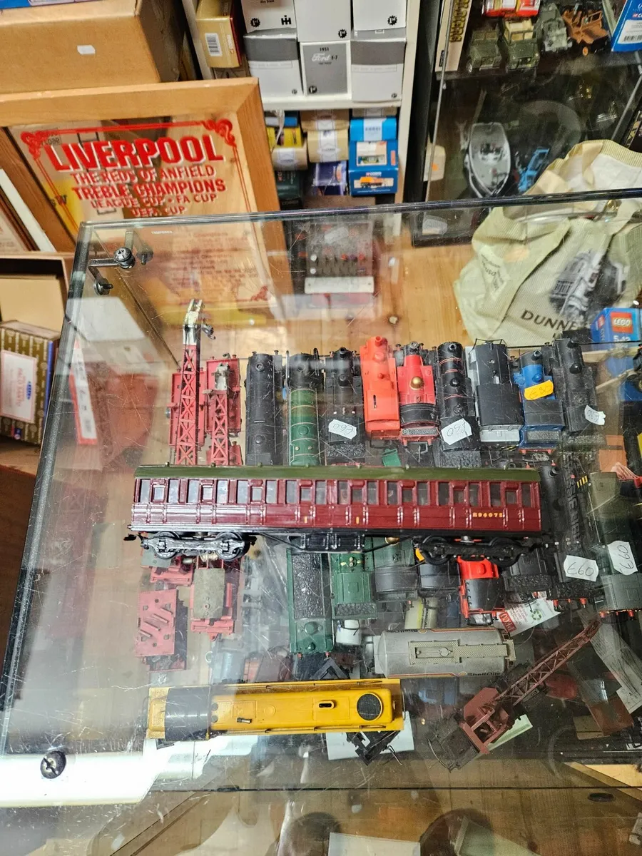 Hornby OO Gauge Carraige