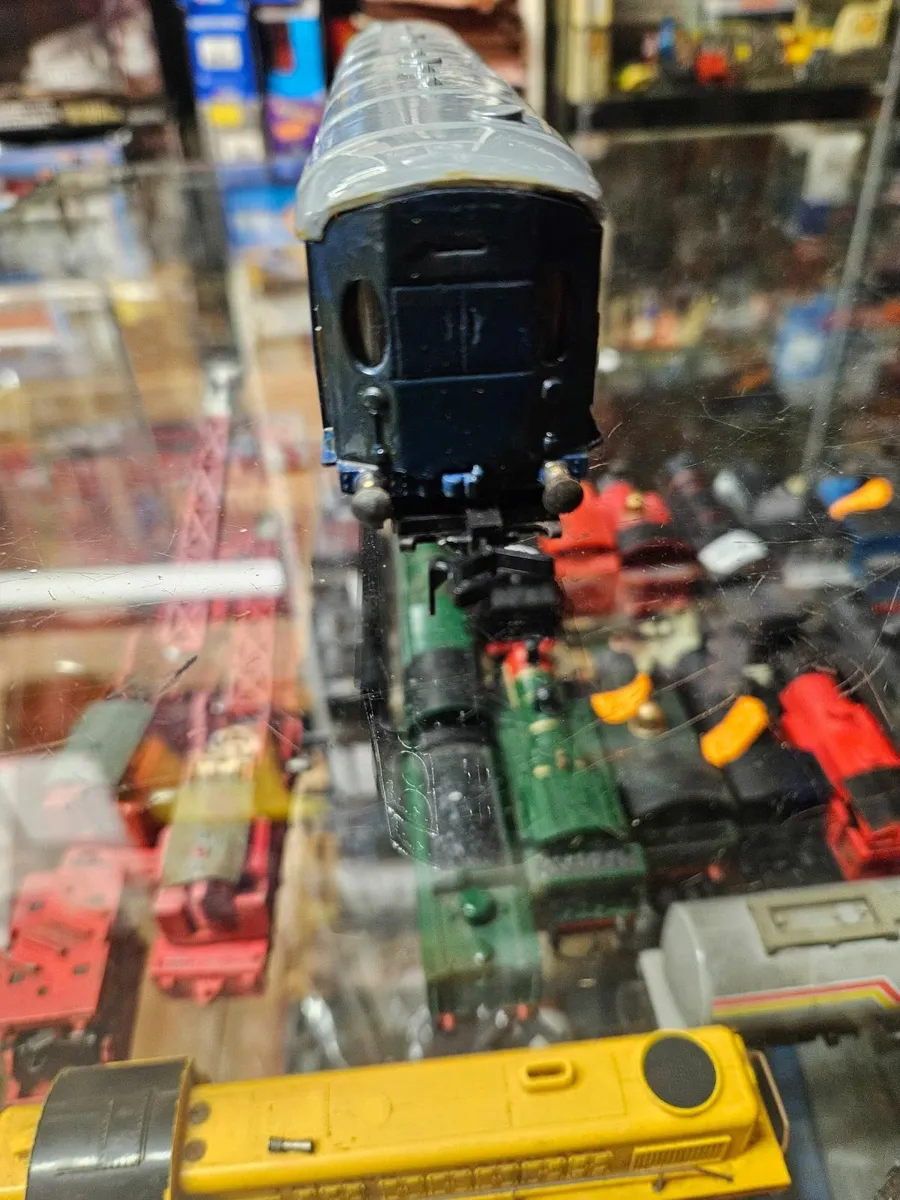 Hornby OO Gauge Carraige - Image 3