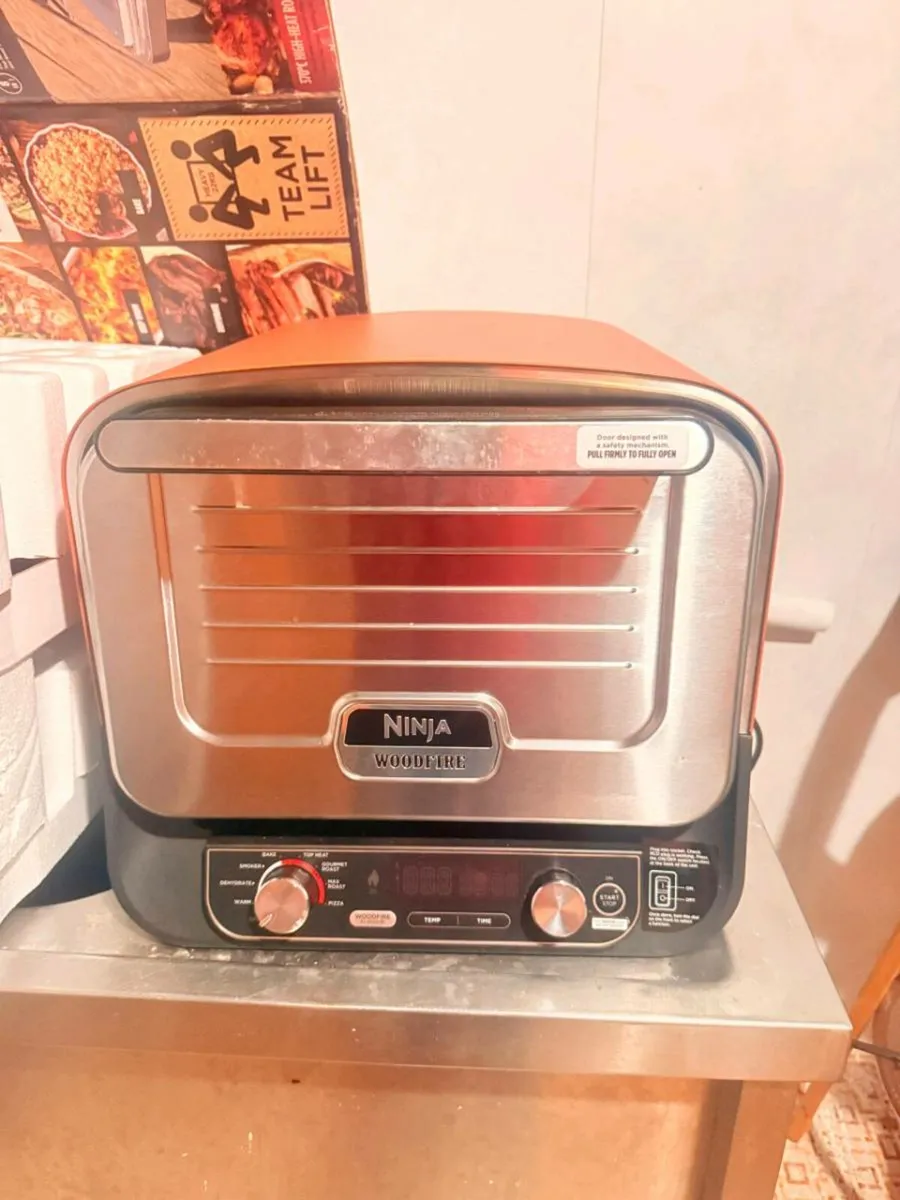 NINJA WOODFIRE - ELECTRIC OUTDOOR OVEN - Image 3