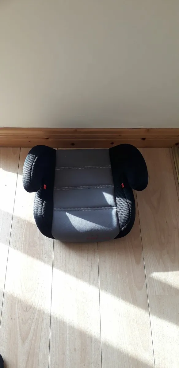 4 Child cooster seats - Image 2