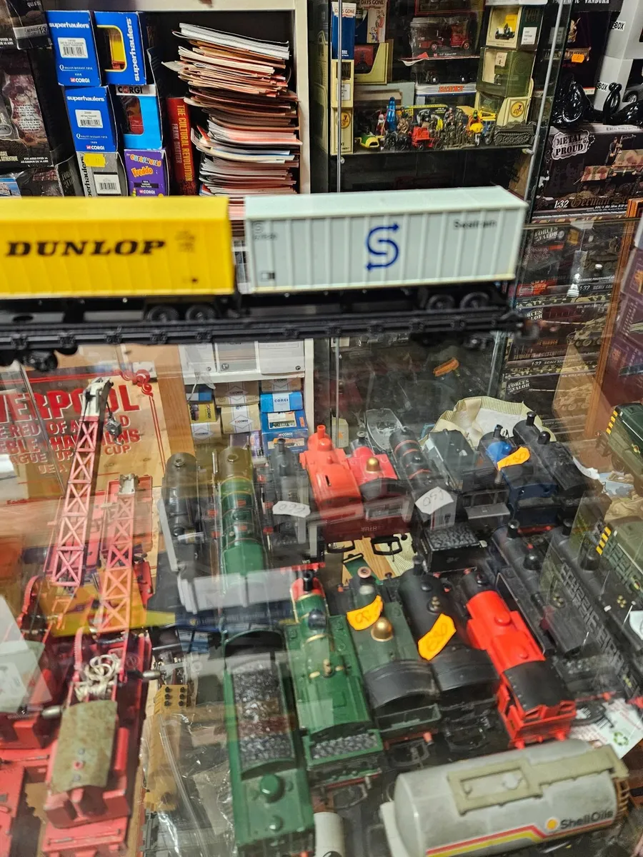 Hornby Lima OO Gauge Wagon - Image 2