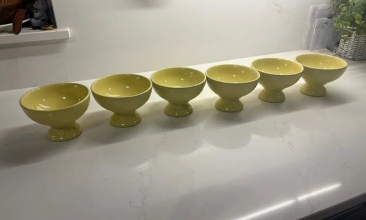 Le Creuset footed Sorbet bowls x6 - Image 3