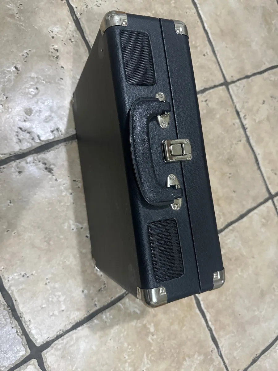 Goodman revive retro turntable built in stereo Spe - Image 4