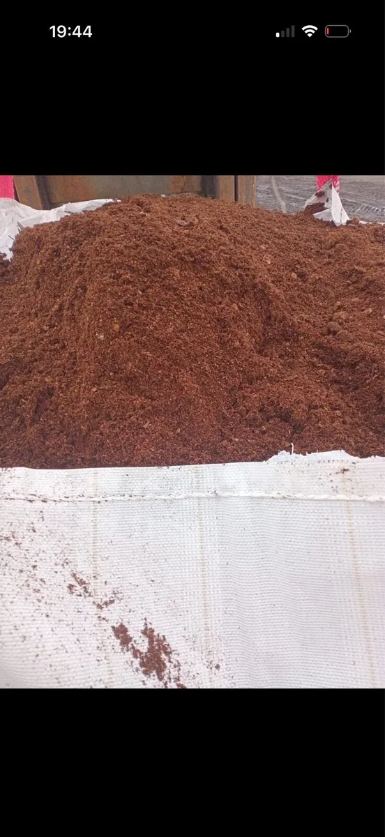 Bedding cattle call us for your bedding needs - Image 2