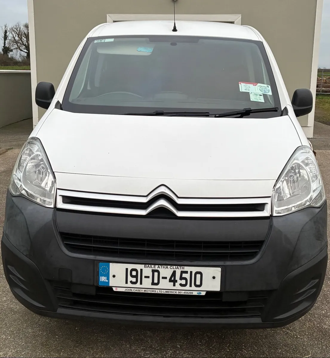 Citroen Berlingo 2019 - Image 2