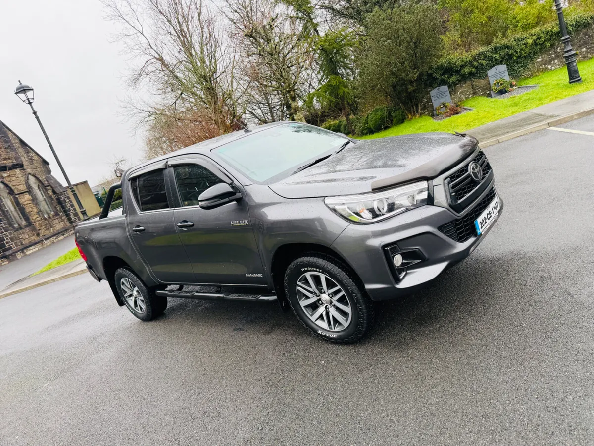 Toyota Hilux 2020 - Image 1