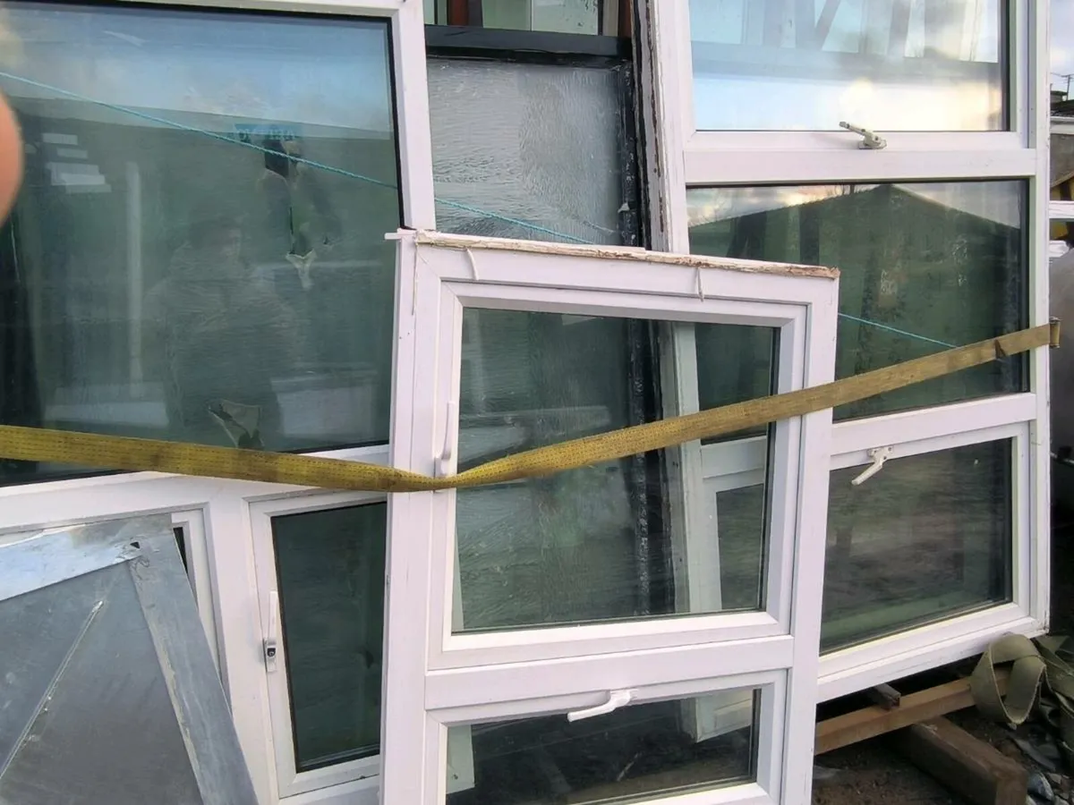 Double glazed windows - Image 1