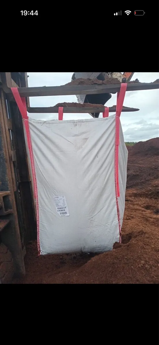 Bedding cattle call us for your bedding needs - Image 2