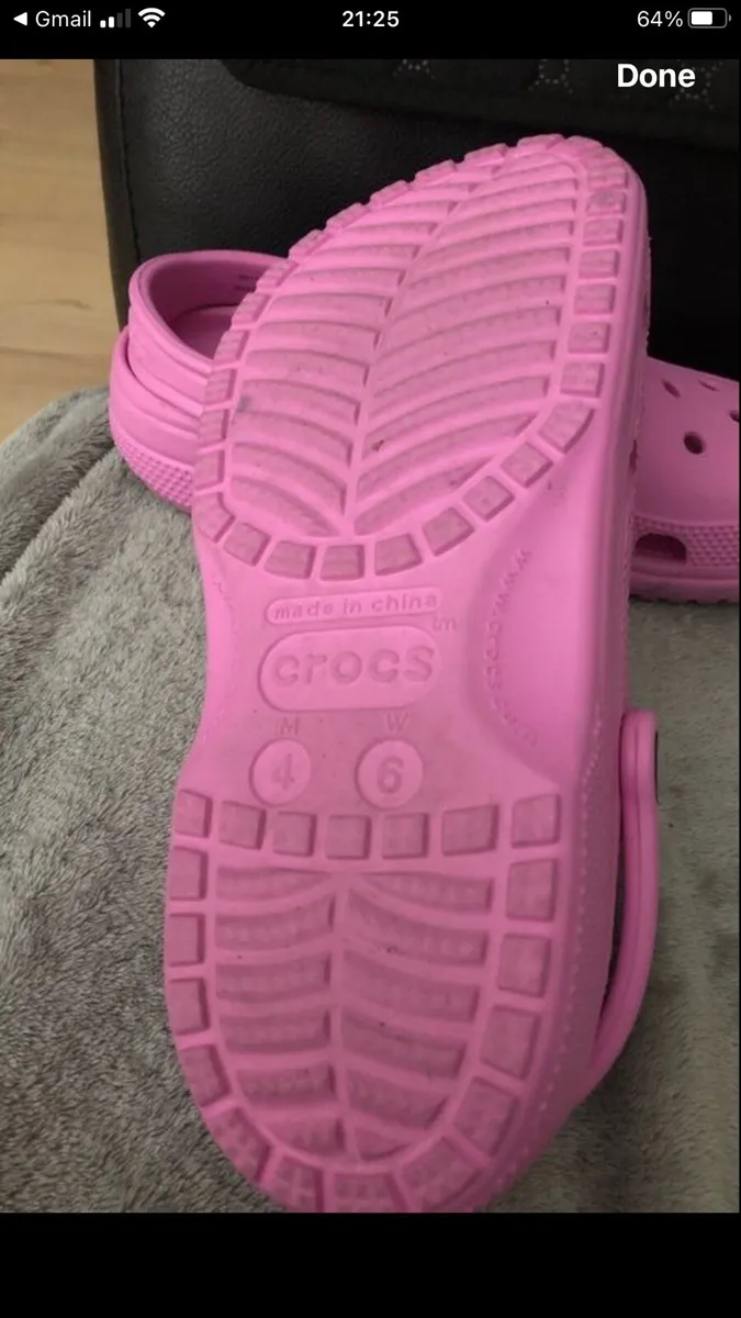 Ladies crocs size 4 €20 - Image 3
