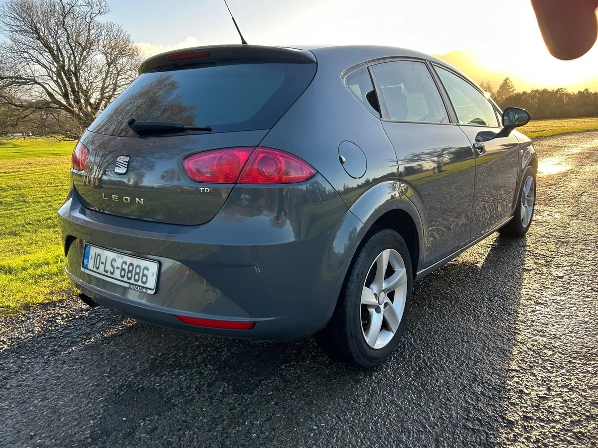 2010 Seat Leon.. PLEASE READ ADVERT - Image 3