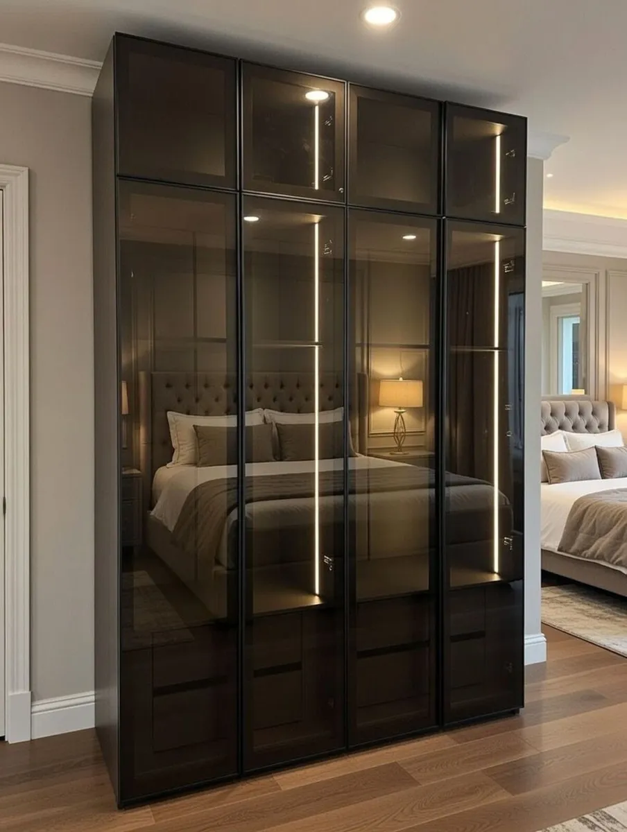 Main picture 160 by 240 cm wardrobe - Image 2