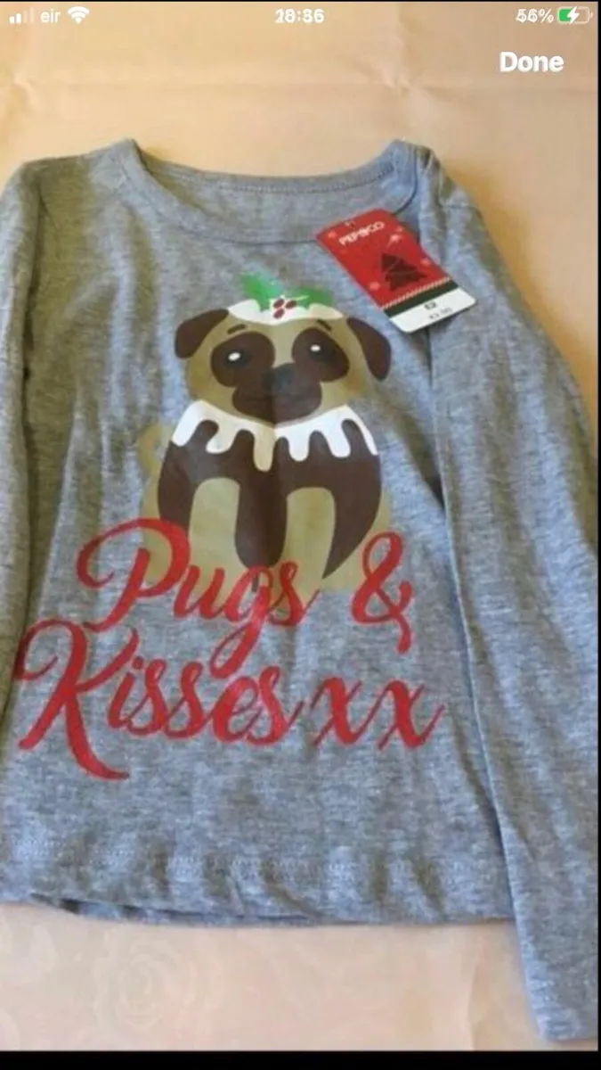 Child’s BNWT top 2/3 yrs  €2 - Image 1