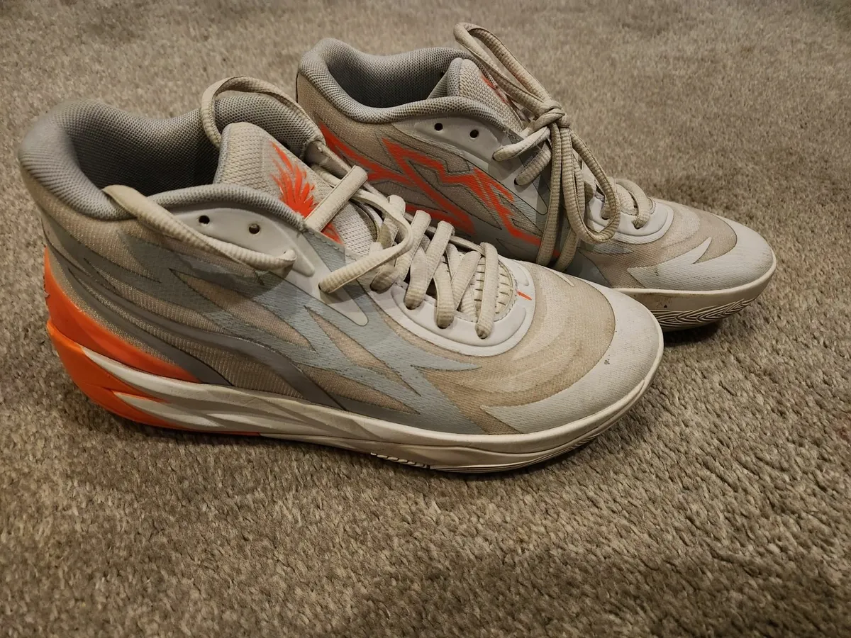 Basketball shoes Lamelo ball 2