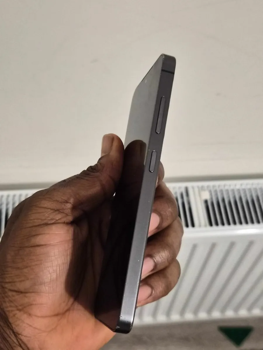 Samsung S24 128GB For sale - Image 1