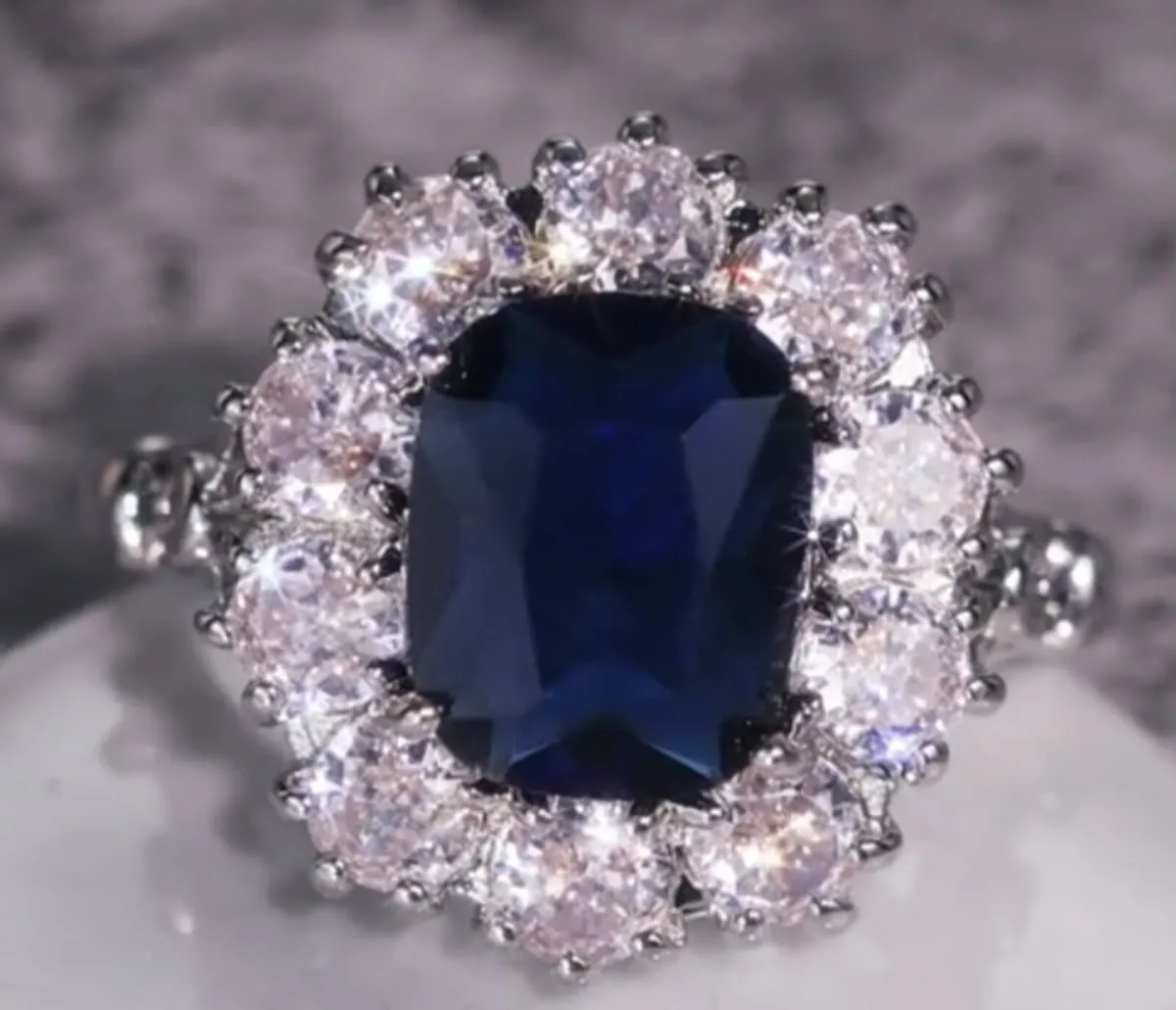 Sapphire look silver Ring - Image 1