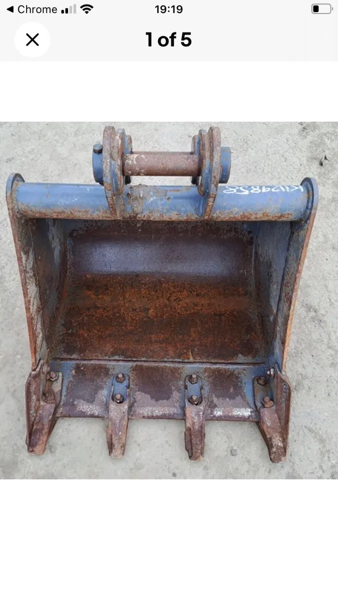 JCB mini digger buckets - Image 1