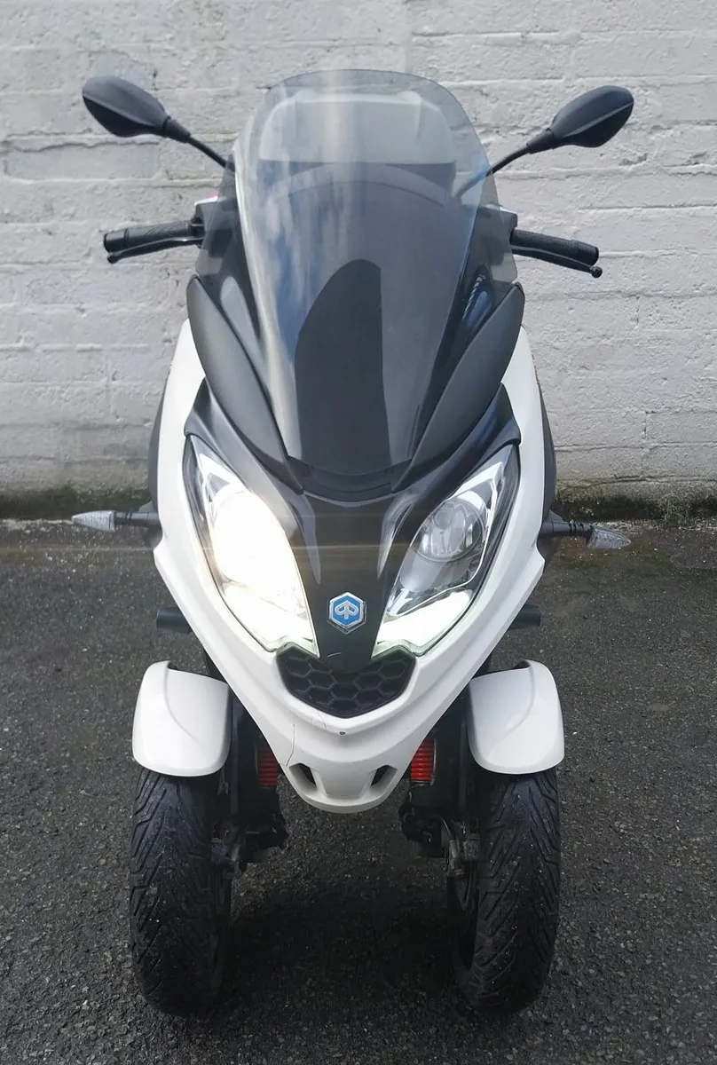 2019 Piaggio  mp3i - Image 3