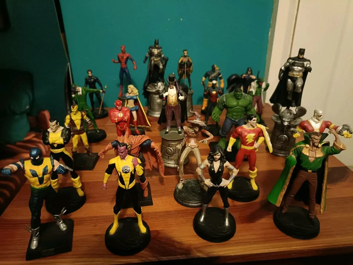 Mixed   figures marvel