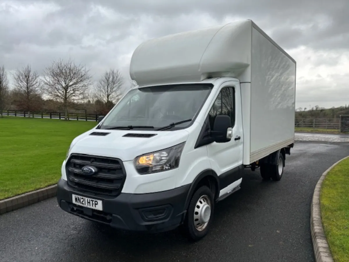 Ford Transit Luton 2021 - Image 3