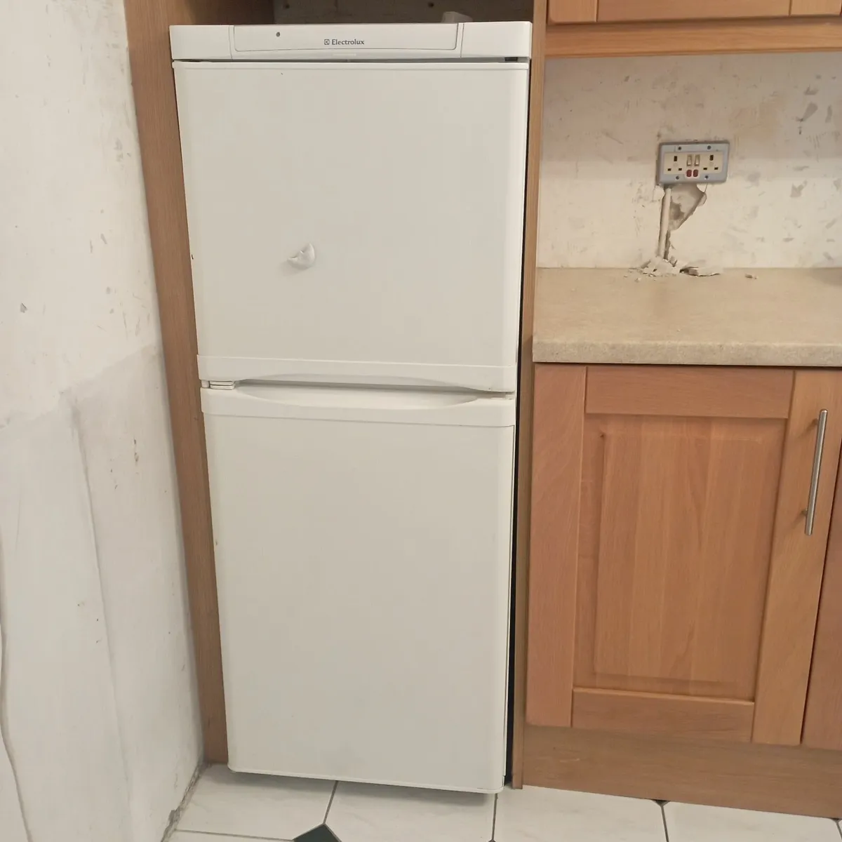 Fridge freezer - Image 4