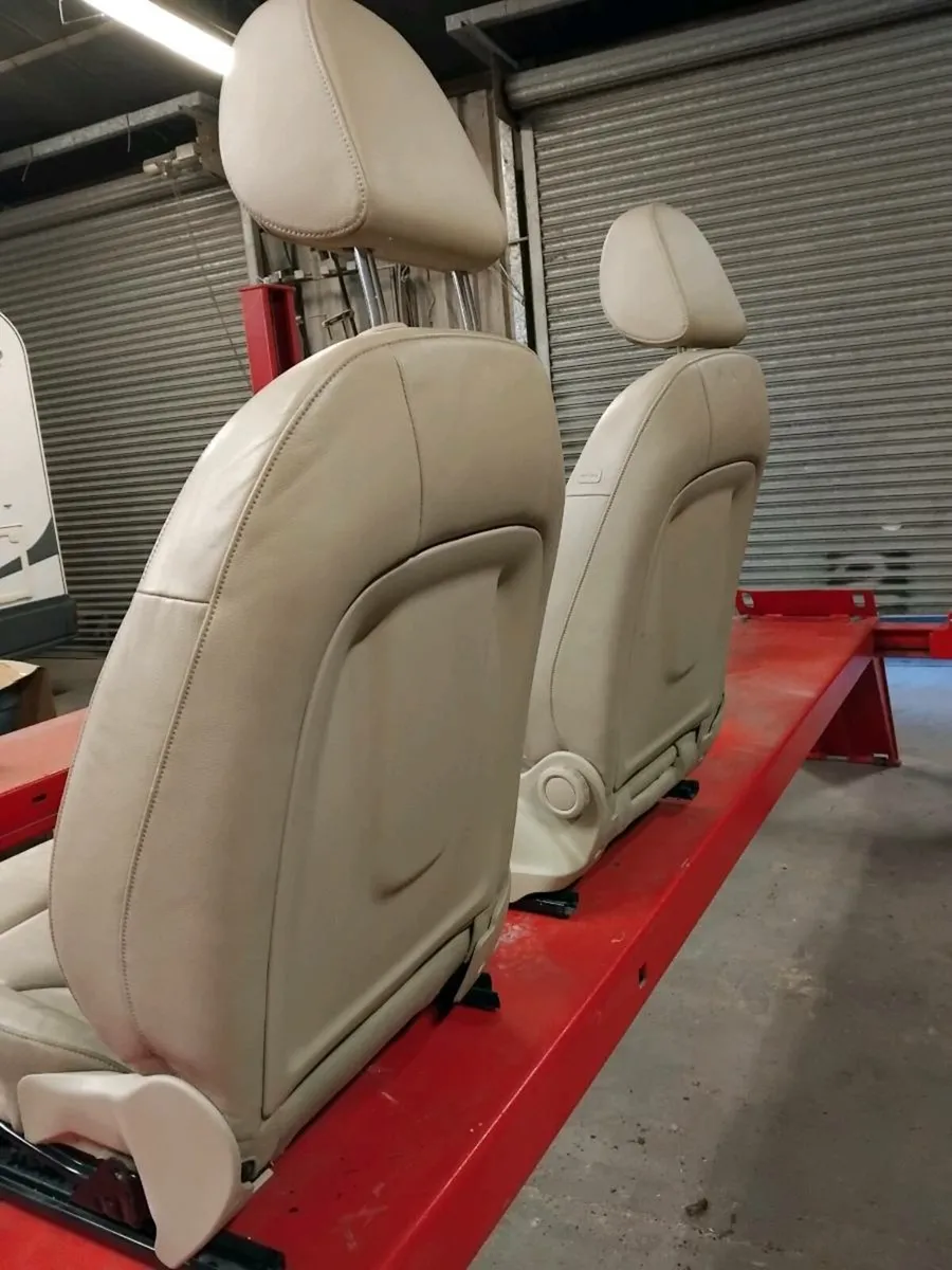 Two front leather seats - Image 2