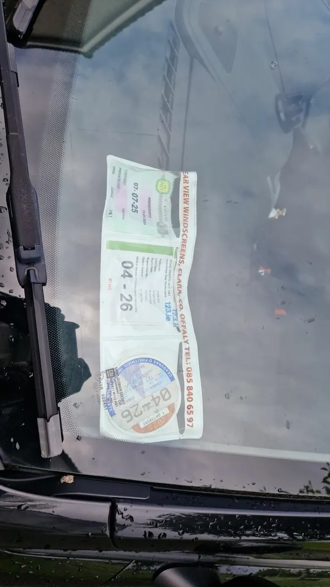 Opel Corsa 2011 - Image 1