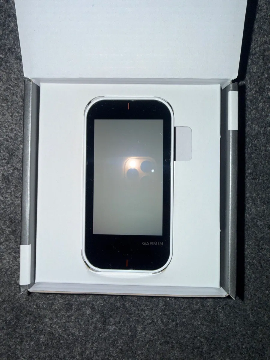 Garmin Approach G80 GPS Golf with Launch Monitor - Image 4