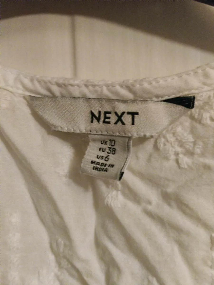 White Sleeveless Textured Blouse – NEXT – Size UK - Image 4