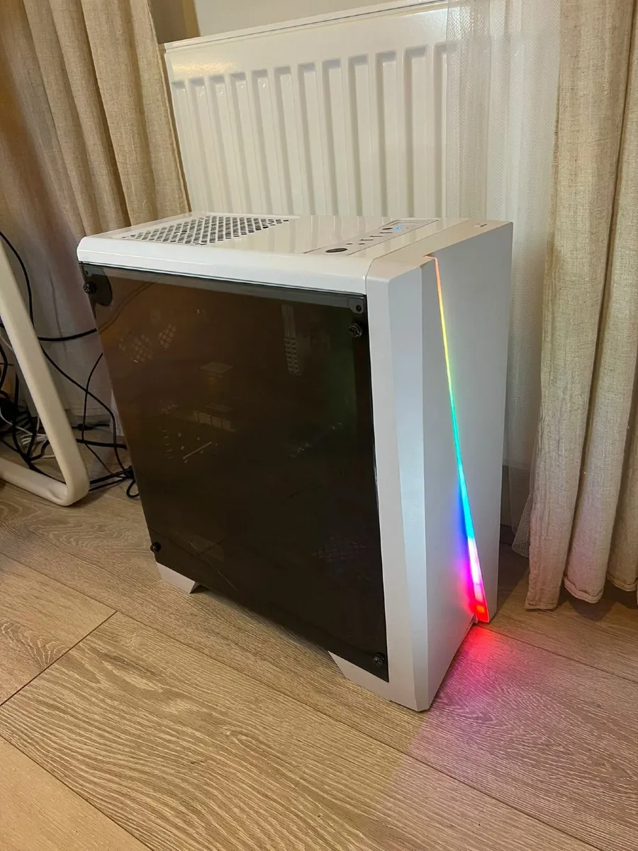 Gaming PC (Ryzen 5 / RX570) - Image 1