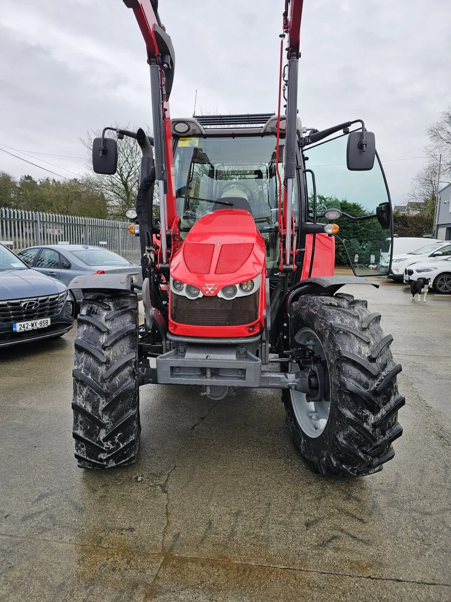 Massey Ferguson 5713 SL - €70,000 - No VAT - Image 3