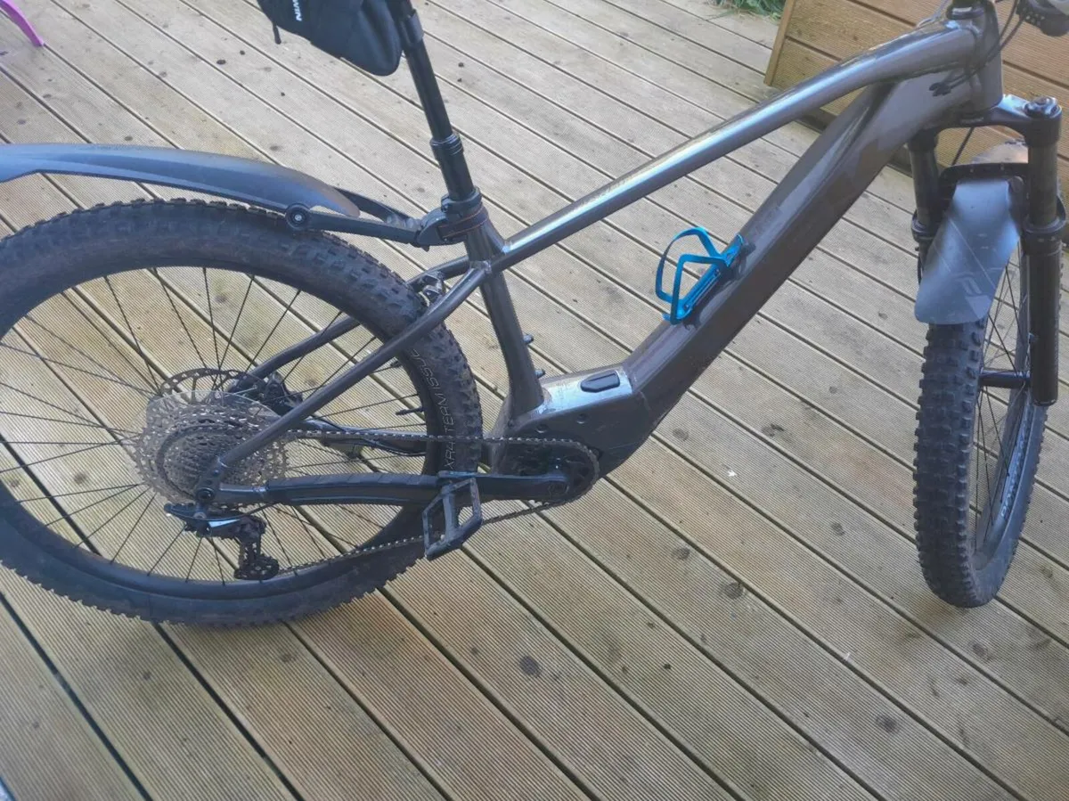 Electric Bike - Trek Marlin 8 - Image 2