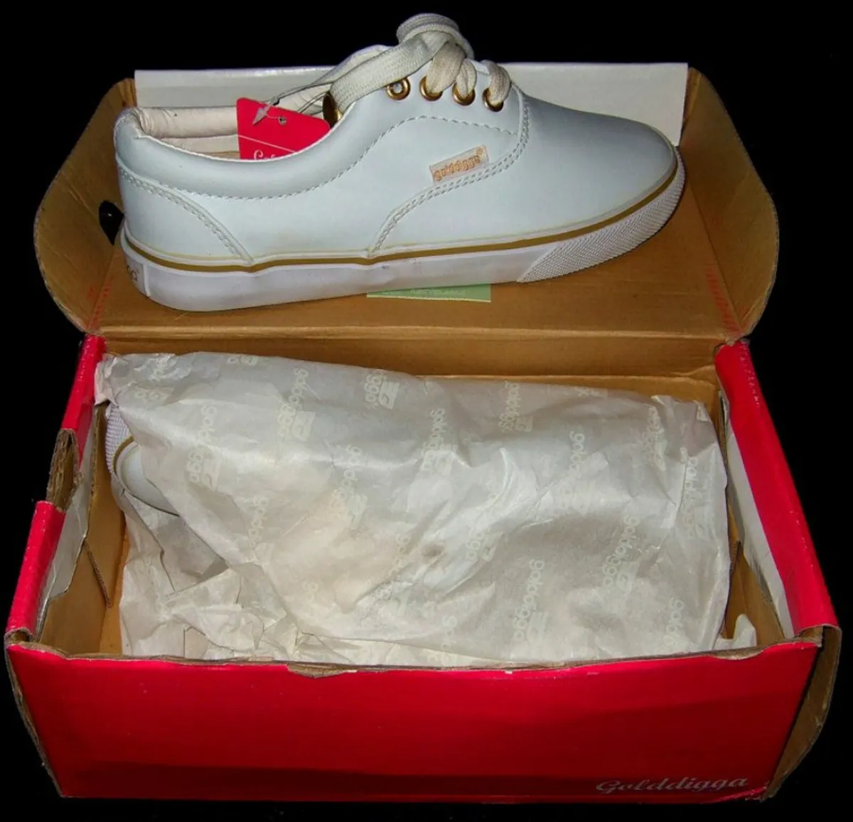 Vintage BNIB 'Golddigga' Shoes Size 2 - Image 1