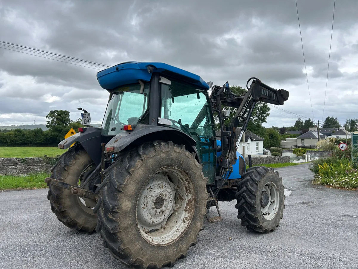 2005 Landini Powerfarm 85 with Loader - Image 3