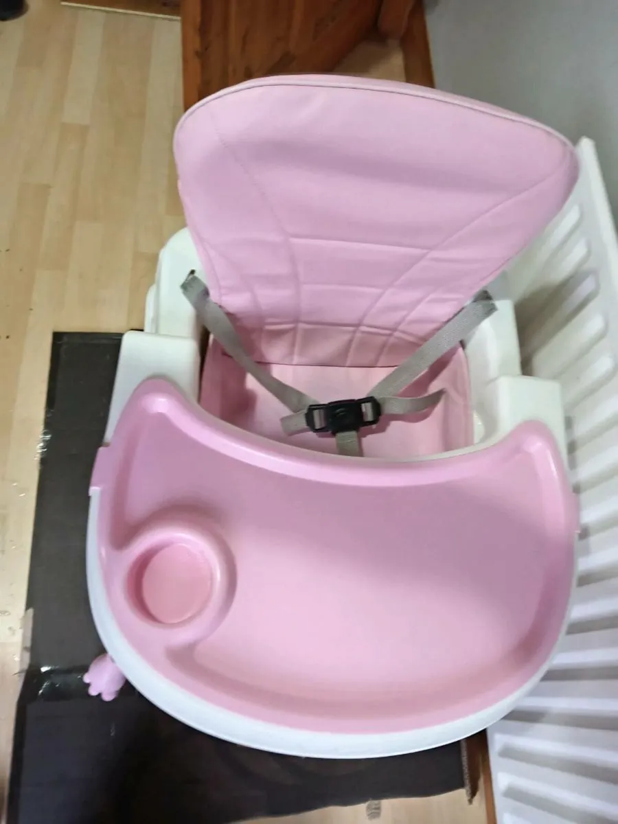 Babies High Chair As Brand New Adjustable €120 New - Image 4