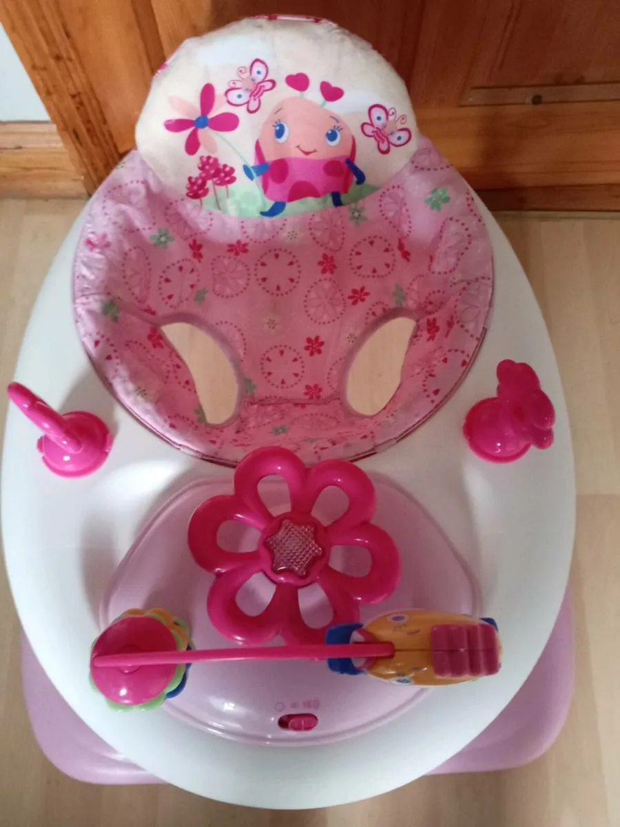 Babies Walker As Brand New-Musical-Bright Stars - Image 3