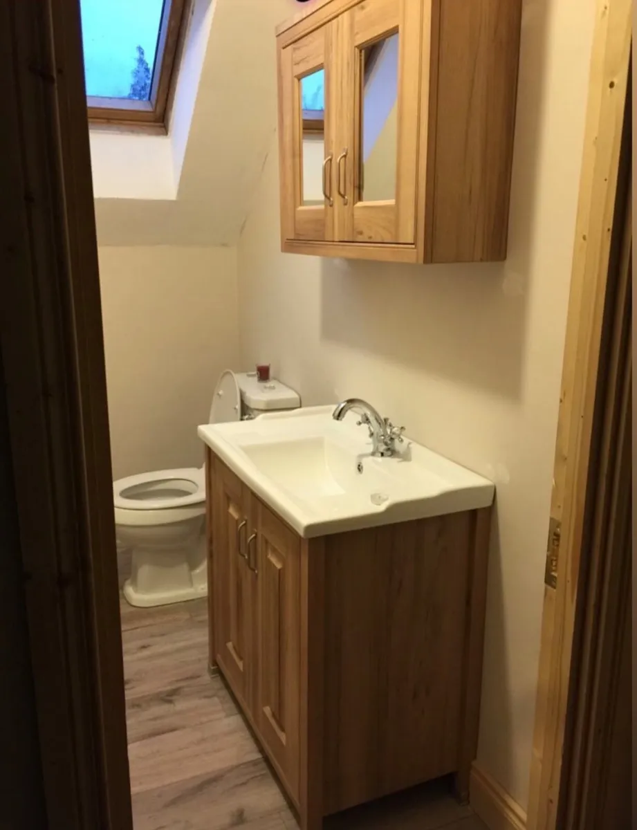 Bathroom Suite - Image 3