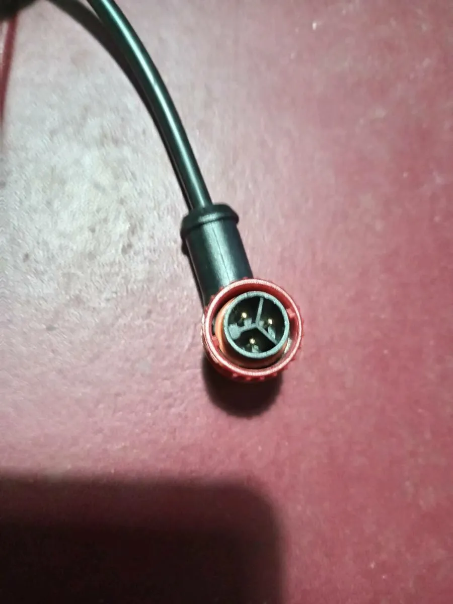 Chargers New Type And Old Type VSETT and More €40 - Image 1