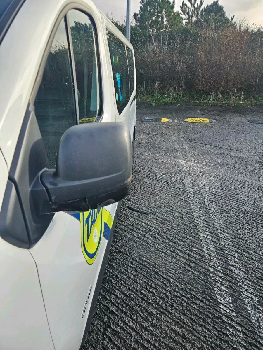 Renault traffic - Image 3