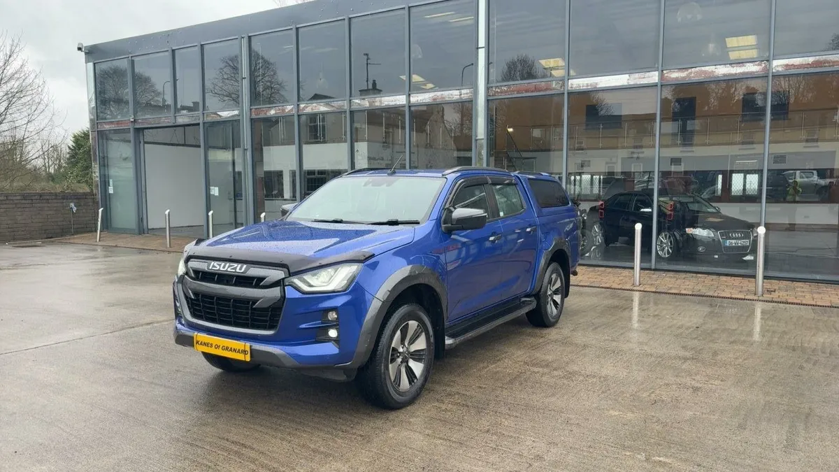 Isuzu dmax 2019 to 2021 manual and outo - Image 2