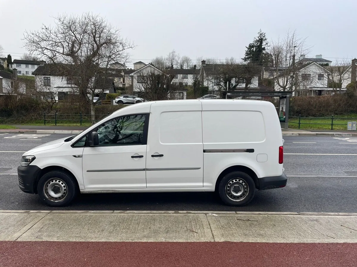 Volxwagon caddy 2lt maxi - Image 1