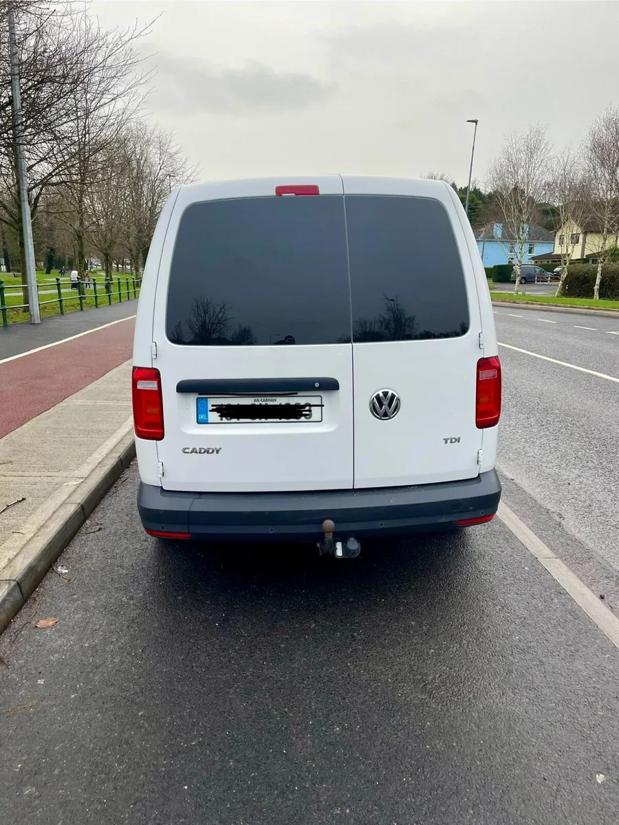Volxwagon caddy 2lt maxi - Image 2