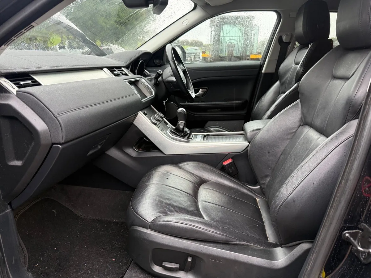 2019 Range Rover Evoque 2.0 eD4 SE 5dr 2WD 6sp - Image 3